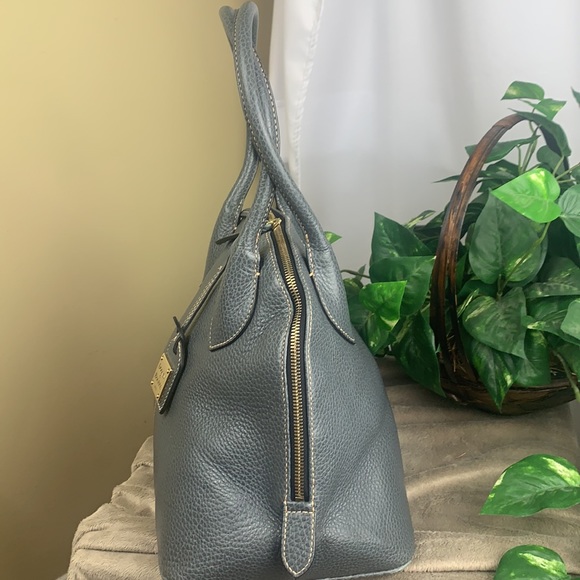 ❌TRADED
Dooney & Bourke Gray Pebbled Genuine Leather Purse Handbag - Picture 7 of 16